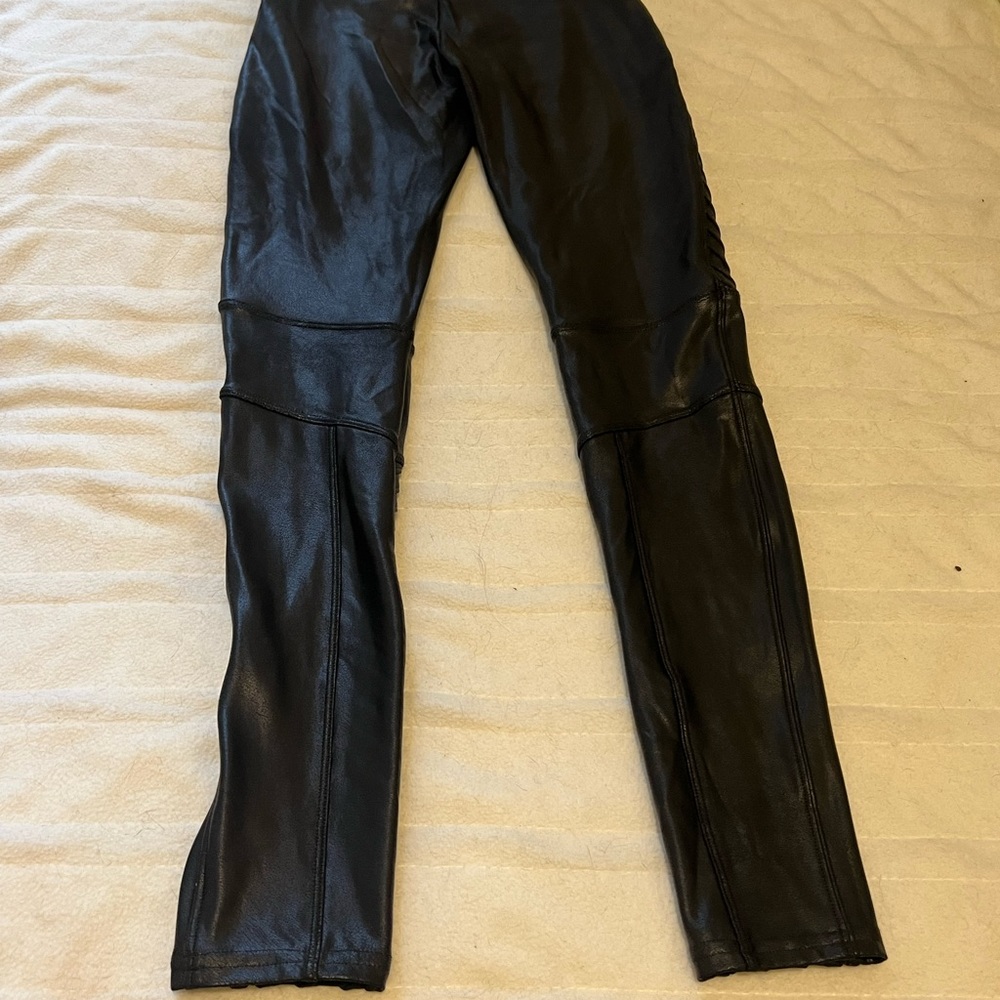 Spanx Womens Moto Ponte High Waisted Leggings Black Faux Leather XS - Picture 6 of 8